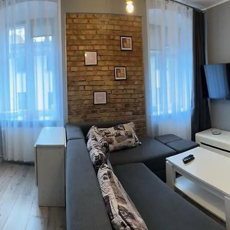 Wawrzyniaka 15 * Poznan